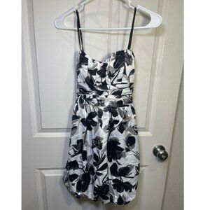 Twenty One Black White Floral Bubble Hem Dress - Size Medium - Back Bow